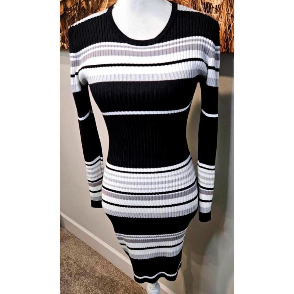 Rue21 Black and White Ribbed Striped Long Sleeve Sweater Bodycon Dress Size M